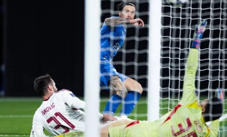 الهلال-يحلق-بالصدارة-الآسيوية-بثنائية-الوحدة