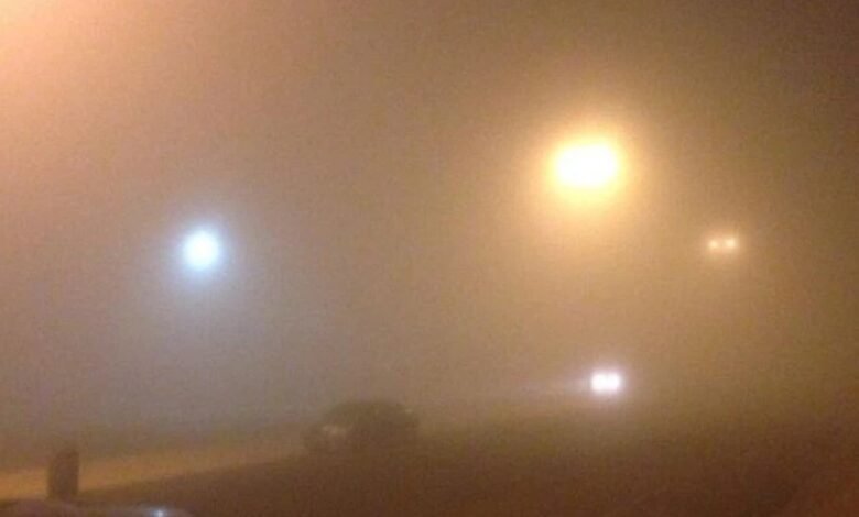إنذار-أحمر.-ضباب-كثيف-وانعدام-الرؤية-على-أجزاء-من-الشرقية