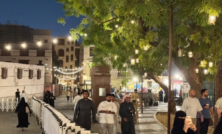 حراك-ثقافي-يعيد-إحياء-الإرث-ويستقطب-الزوار.-«اليوم»-ترصد-إطلاق-“ليالي-رمضان”-في-جدة-التاريخية
