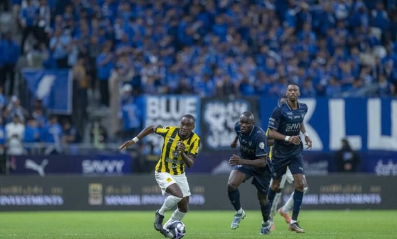 دوري-روشن:-الاتحاد-يفرض-التعادل-على-الهلال-ويزيحه-من-الصدارة-لصالح-النصر