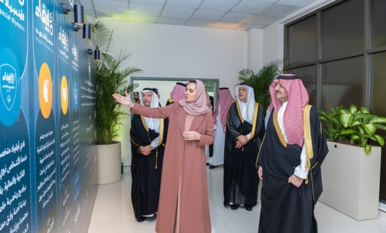 أمير-الشرقية-يرعى-حفل-جمعية-إيفاء-السنوي-ويؤكد-أهمية-تمكين-ذوي-الإعاقة