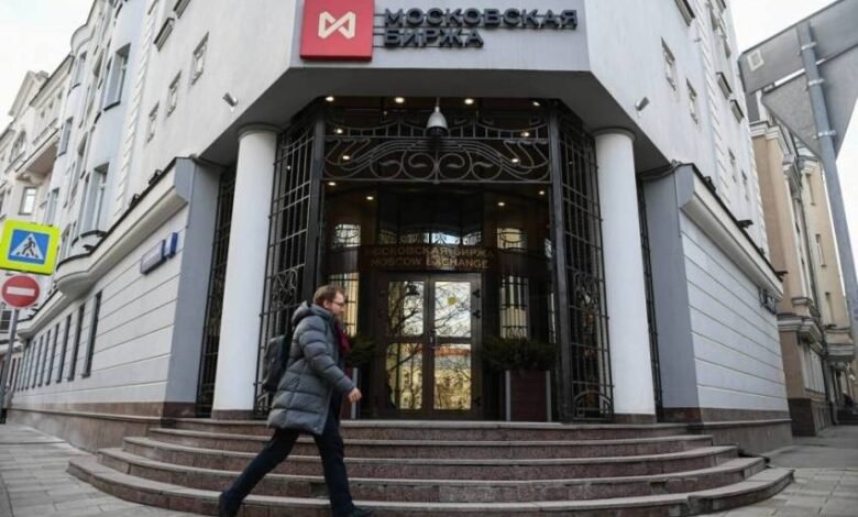 مؤشرا-بورصة-موسكو-يغلقان-على-ارتفاع