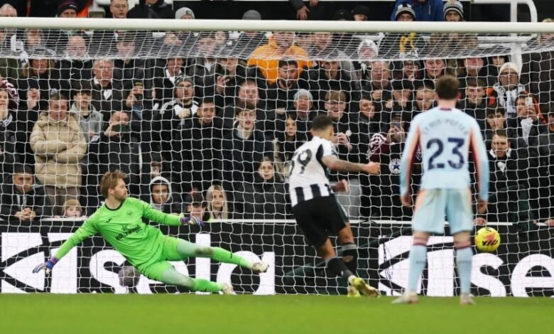 الممتاز-الإنجليزي:-نيوكاسل-يونايتد-يخسر-أمام-برينتفورد-بنتيجة-(3-–-2)