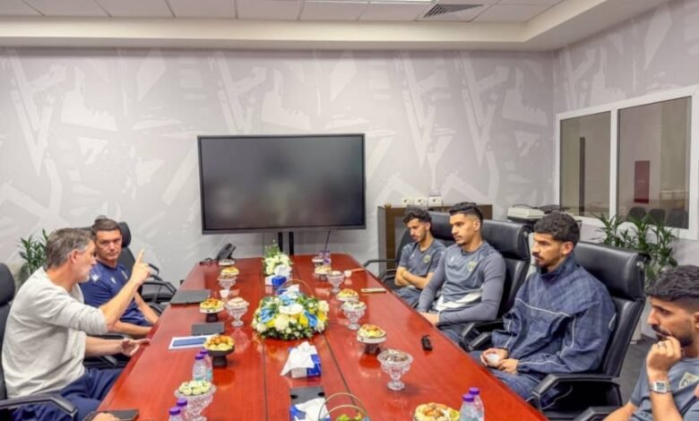 الجهاز-الفني-المساعد-للأخضر-يزور-ناديي-التعاون-والنجمة