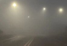 عاجل-|-إنذار-أحمر.-ضباب-كثيف-وانعدام-في-الرؤية-على-أجزاء-من-الشرقية