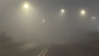 عاجل-|-إنذار-أحمر.-ضباب-كثيف-وانعدام-في-الرؤية-على-أجزاء-من-الشرقية