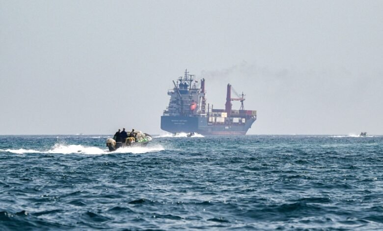  تسابق-نفطي-في-الخليج-تحسبًا-لشلّ-هرمز-مع-تصاعد-التهديدات-العسكرية