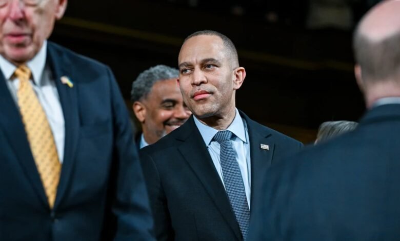  كبار-الديمقراطيين-يفرضون-تصويتاً-لكبح-صلاحيات-ترامب-العسكرية-تجاه-إيران