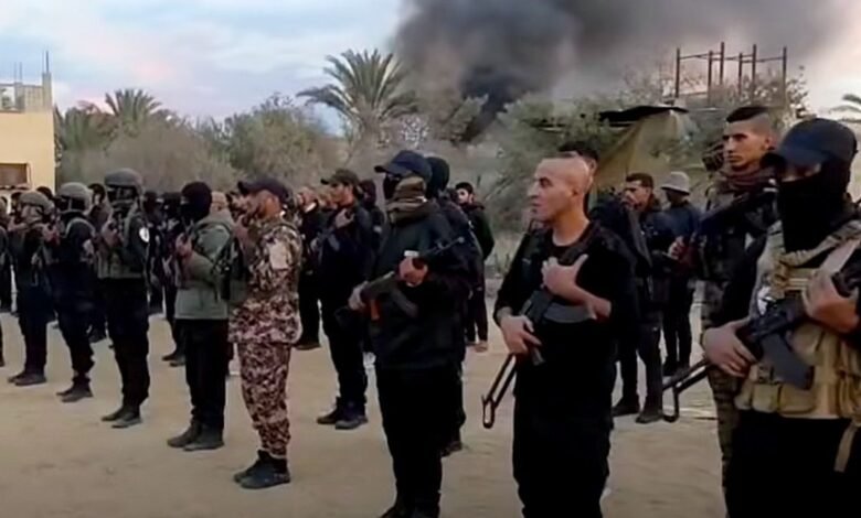 مسؤول-في-عصابات-غزة-يعترف-أن-“القوات-الشعبية”-أُسست-بقرار-إماراتي