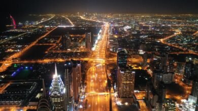  مغادرة-مؤثر-من-الإمارات-بعد-حجب-حسابه-إثر-نشر-فيديو-عن-القصف-الإيراني-في-دبي