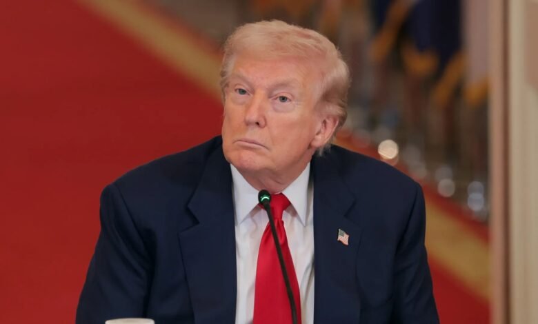  استطلاع-أمريكي:-نصف-الأمريكيين-يحمّلون-ترامب-مسؤولية-ارتفاع-أسعار-البنزين