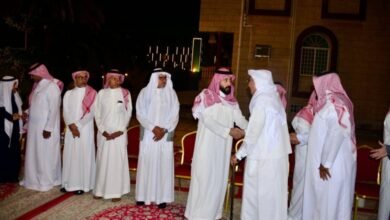 آل-بن-زومة-يستقبلون-المواسيين-في-وفاة-فقيدهم-سعد