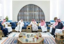 أمير-المنطقة-الشرقية-ونائبه-يقدمان-التعازي-لأسرة-الجميح