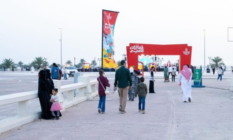 الواجهة-البحرية-بالدمام-تتألق-بفعاليات-عيد-الفطر.-حضور-كثيف-وأجواء-مبهجة