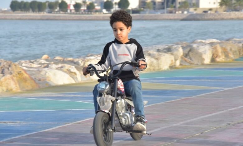 العيد-يجمع-هواة-الصيد-وعربات-الخيول-في-الواجهات-البحرية-بالشرقية