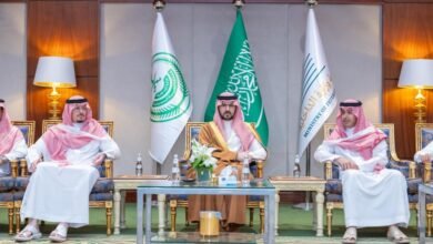 نائب-أمير-الشرقية-يعزي-أسرة-السهلي