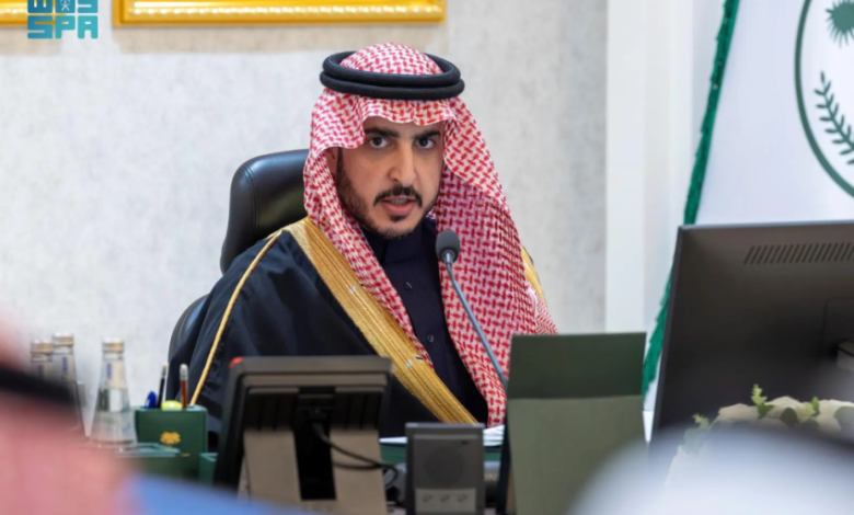 أمير-الجوف-يرأس-اجتماع-اللجنة-التنسيقية-العليا-ويطّلع-على-إنجاز-21-مشروعًا-تنمويًا-خلال-الربع-الأول-من-2026