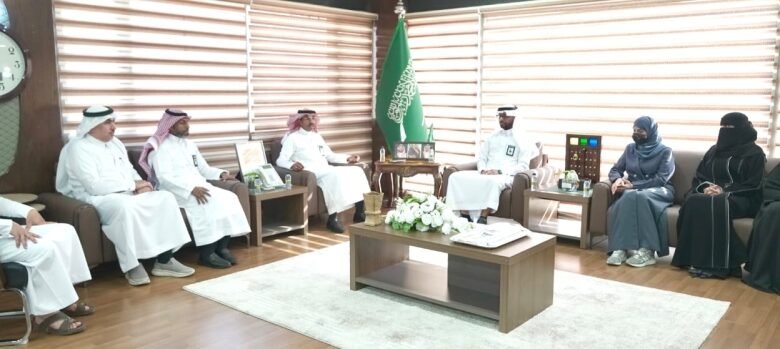 تعليم-الأحساء-يحصد-«درع-التميز»-في-العمل-التطوعي-على-مستوى-المملكة