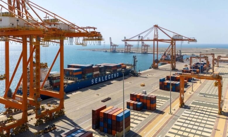 ميناء-جازان-يعزز-قدرات-المملكة-اللوجستية-على-البحر-الأحمر
