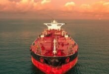 هدنة-أمريكية–إيرانية-تمنح-طهران-ومسقط-حق-الجباية-وسط-استمرار-الضربات