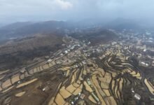 الأمطار-ترسم-لوحات-طبيعية-فريدة-تبرز-روعة-تضاريس-عسير