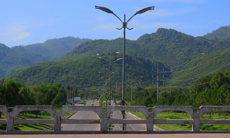  إجراءات-أمنية-مشددة-في-إسلام-آباد-تمهيدًا-لمفاوضات-حاسمة-بين-واشنطن-وطهران