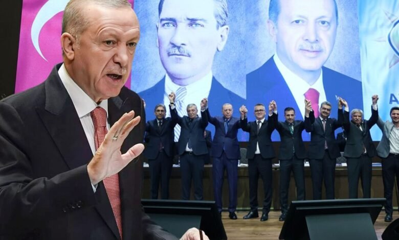 المشهد-السياسي-التركي-يزداد-سخونة.-4-رؤساء-بلديات-يغيرون-انتماءاتهم-الحزبية