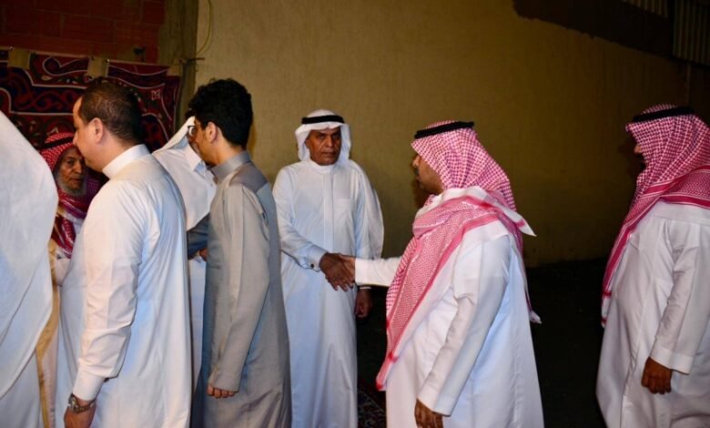 آل-النهدي-يتلقون-التعازي-في-وفاة-فقيدهم-الحكم-صالح 