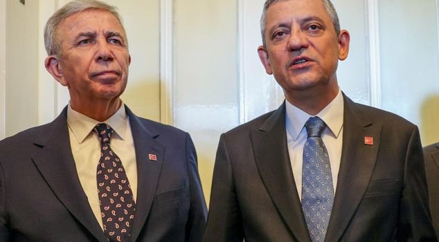 رئيس-بلدية-أنقرة-منصور-يافاش-لـ-أوزغور-أوزيل:-التحقيقات-تحاصرنا.-التحرك-الآن-أو-الندم-للأبد!