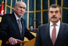 دولت-بهجلي:-التعليم-مسألة-“بقاء-وطني”-ولا-نريد-جيلاً-عالقاً-بين-الاختبارات-والوجبات-السريعة”