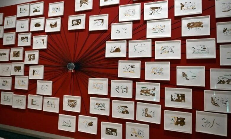 صور.-أكثر-من-ألف-قطعة-أثرية-وفنية-تروي-تاريخ-البحر-الأحمر-بمتحف-جدة