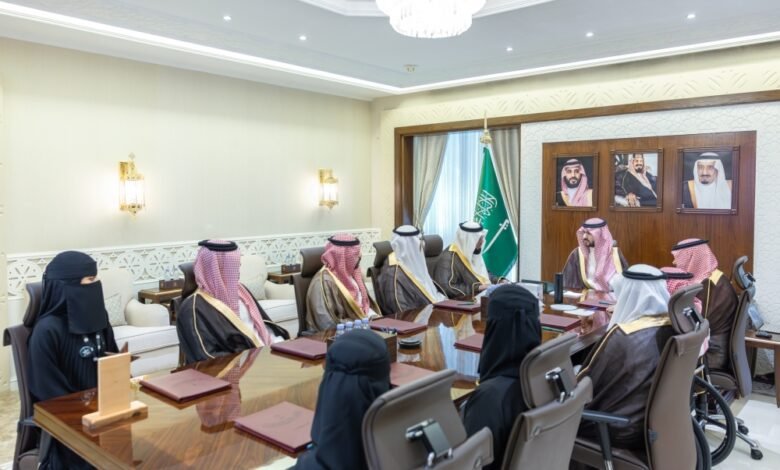 نائب-أمير-الشرقية-يستقبل-رئيس-وأعضاء-جمعية-سند-ويطّلع-على-مبادرة-“خدمتكم-فخر-واعتزاز”