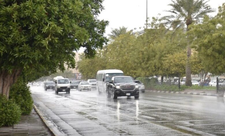 عاجل:-“إنذار-أحمر”.-أمطار-غزيرة-ورياح-نشطة-على-أجزاء-من-الشرقية