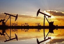 النفط-يتجاوز-110-دولارات-وسط-تعثر-المحادثات-الأمريكية-الإيرانية-واستمرار-إغلاق-مضيق-هرمز