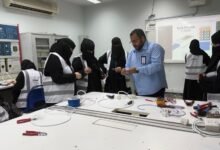  صور|-80- فتاة-يقتحمن-ميكانيكا-السيارات-والتبريد-والتمديدات-بالدمام