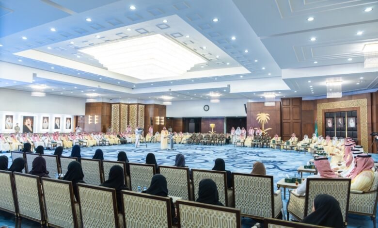 أمير-الشرقية-يكرم-الشركاء-والداعمين-لموسم-الخبر-2025