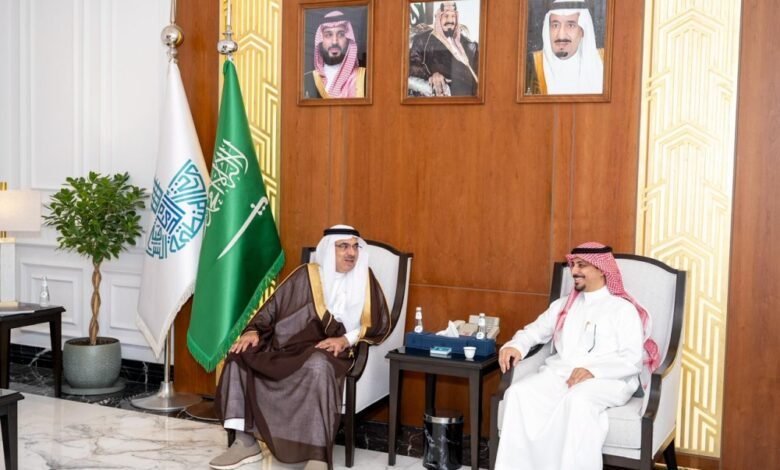 أمانة-الشرقية-تستعرض-تجربتها-الرائدة-في-الاستثمار-أمام-وفد-أمانة-الأحساء