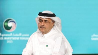  أرامكو-تحذر:-العالم-يخسر-100-مليون-برميل-أسبوعياً-مع-إغلاق-مضيق-هرمز