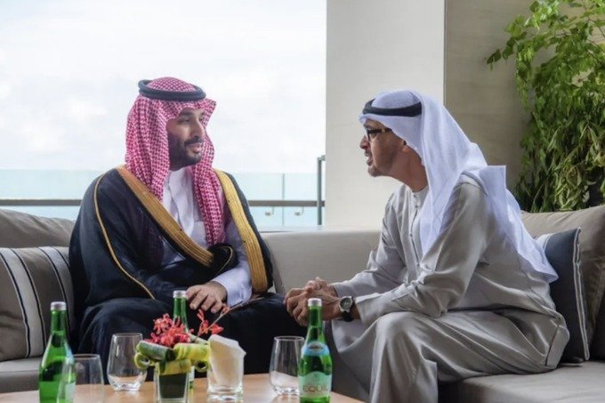 وول-ستريت-جورنال:-ضربات-إماراتية-وسعودية-داخل-إيران-تكشف-تحولاً-كبيراً-في-توازنات-الخليج