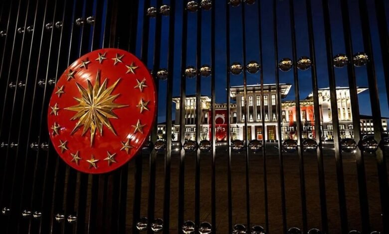 كبير-مستشاري-أردوغان-يكسر-الصمت-ويعلق-على-عزل-أوزيل-وإعادة-كيليتشدار-أوغلو.