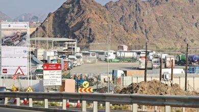  ممرات-تجارية-جديدة-بين-الإمارات-وعُمان-تنقذ-الإمدادات-بعد-شلل-مضيق-هرمز