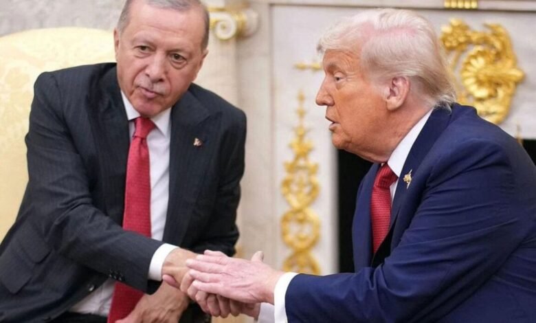 ترامب-يقع-في-فخ-“الإحراج-الدبلوماسي”-ويحذف-تغريدة-شكر-لأردوغان-بعد-نفي-رسمي-من-أنقرة! 