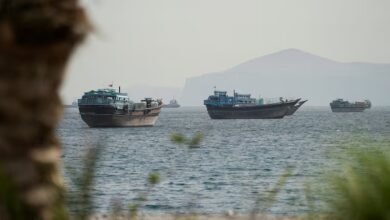  أسعار-النفط-تهبط-دون-100-دولار-مع-تصاعد-رهانات-الاتفاق-الأمريكي-الإيراني